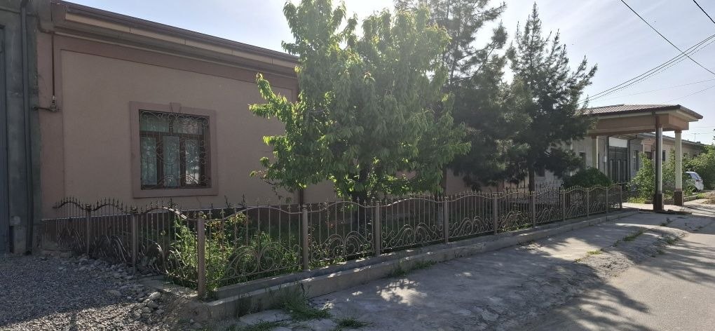Sotiladi 14 xonali hovli, 1 m² · Yashnobod — surat 1