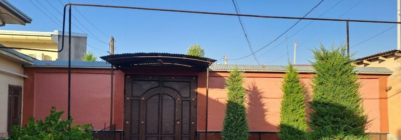 For sale 6-room house, 500 m² · Yashnabad — photo 1