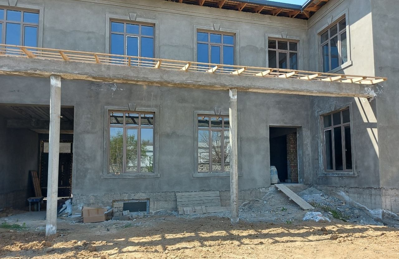 Sotiladi 10 xonali hovli, 480 m² · Mirzo Ulug‘bek — surat 3
