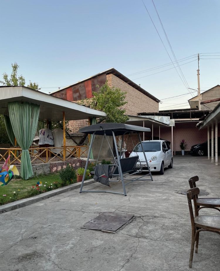 For sale 4-room house, 290 m² · Almazar — photo 3