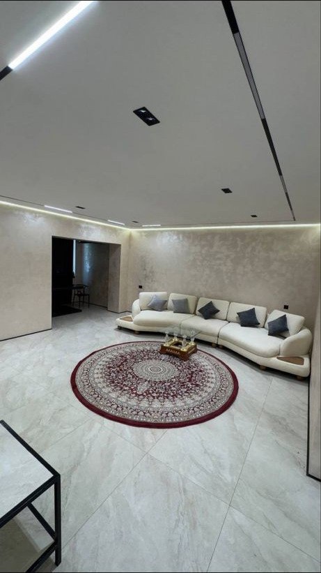 For rent 2-room apartment, 70 m² · Mirabad — photo 1