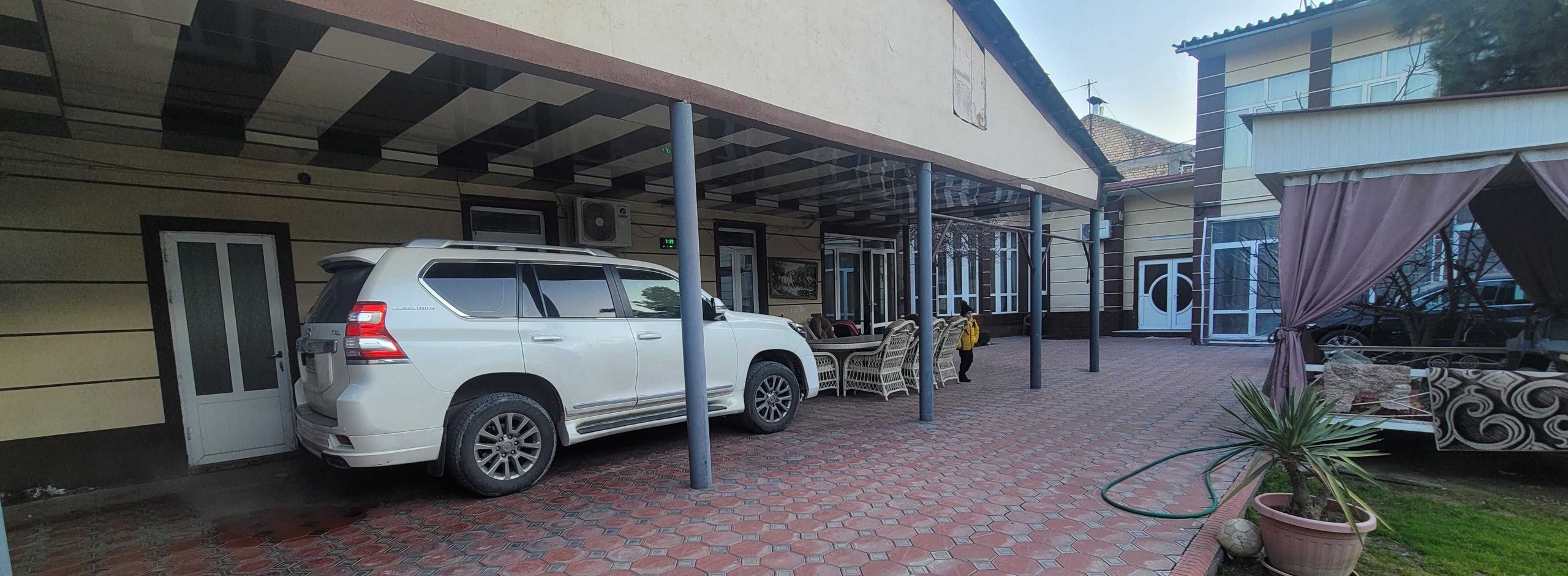 Sotiladi 11 xonali hovli, 1 m² · Yakkasaroy — surat 8