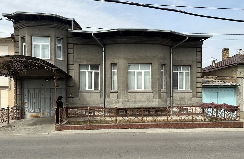For sale 6-room house · Shaykhantakhur — photo 1