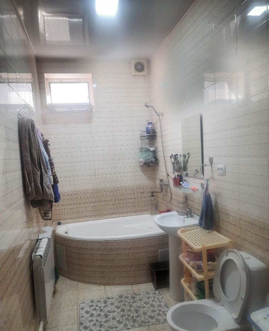 For sale 13-room house · Yashnabad — photo 9