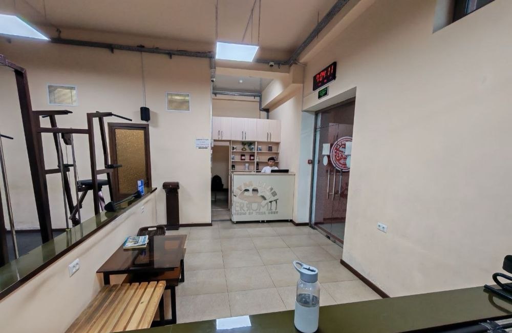 For rent commercial space, 240 m² · Mirzo-Ulugbek — photo 4