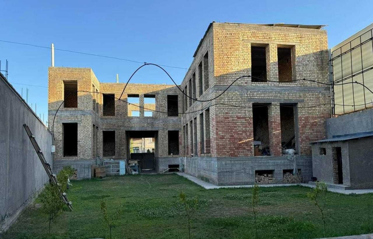 Sotiladi 18 xonali hovli, 830 m² · Yunusobod — surat 5