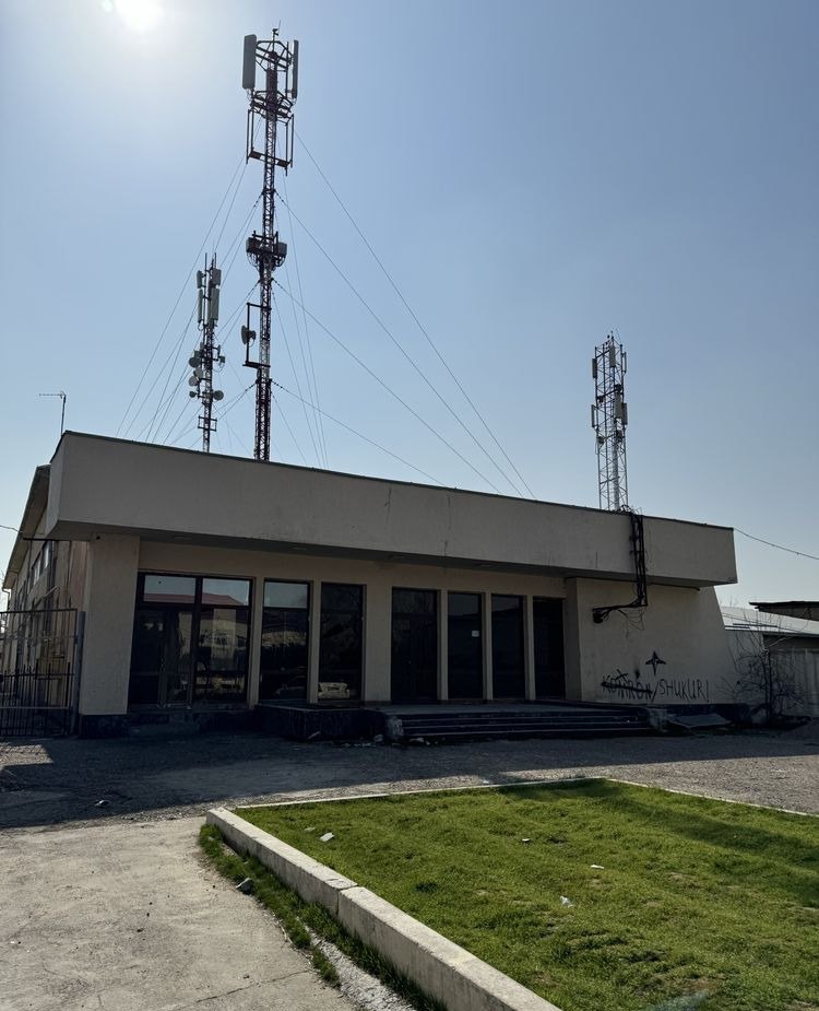 Sotiladi tijorat binosi, 800 m² · Shayxontohur — surat 1