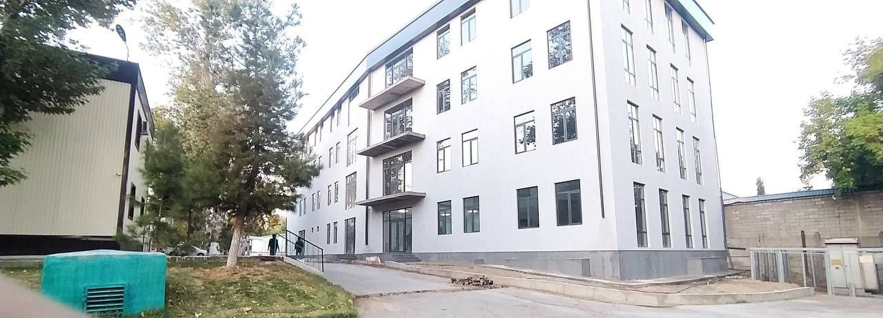 For sale commercial space, 748 m² · Almazar — photo 1
