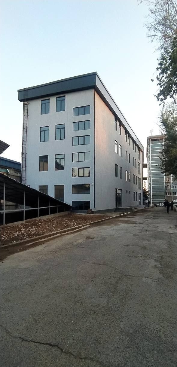 For sale commercial space, 748 m² · Almazar — photo 2
