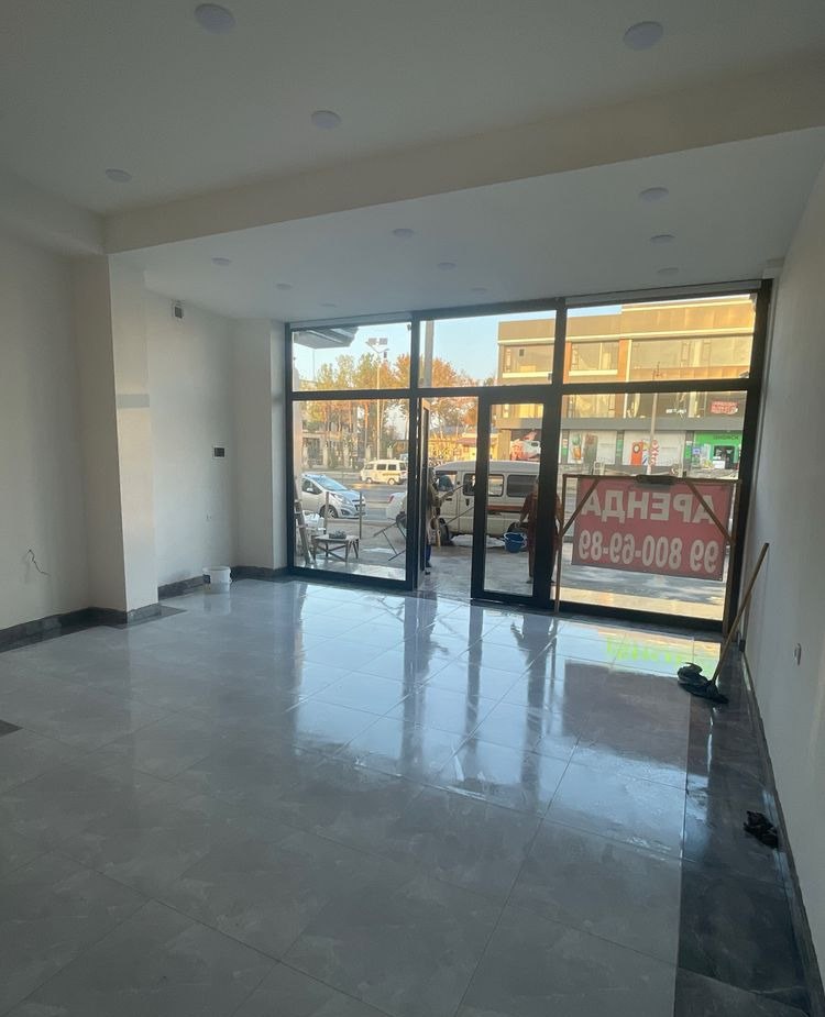 For sale commercial space, 220 m² · Almazar — photo 3