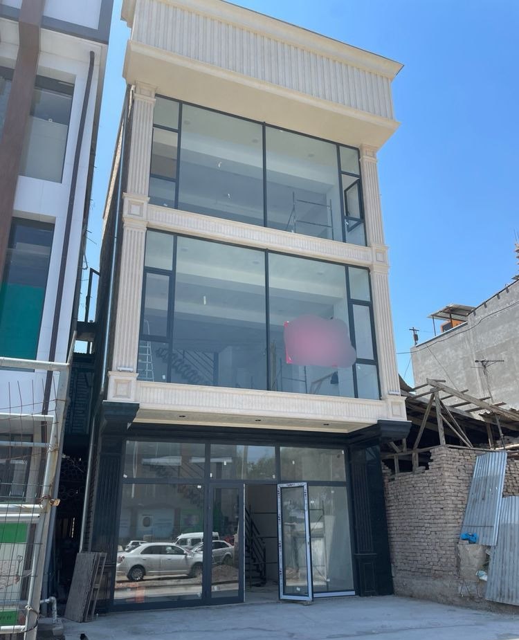 For sale commercial space, 220 m² · Almazar — photo 1