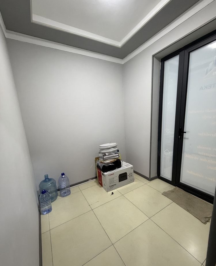 Sotiladi tijorat binosi, 52 m² · Olmazor — surat 4