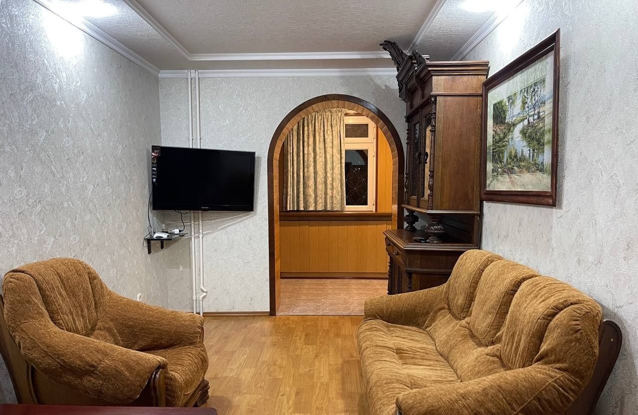 For sale 2-room apartment, 60 m² · Mirabad — photo 1