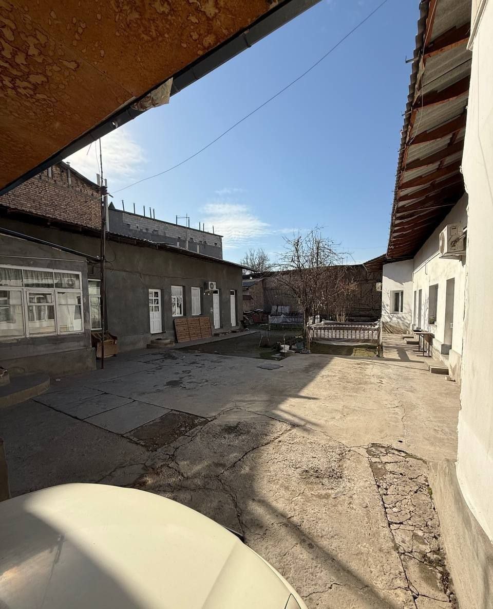 Sotiladi 8 xonali hovli · Olmazor — surat 6