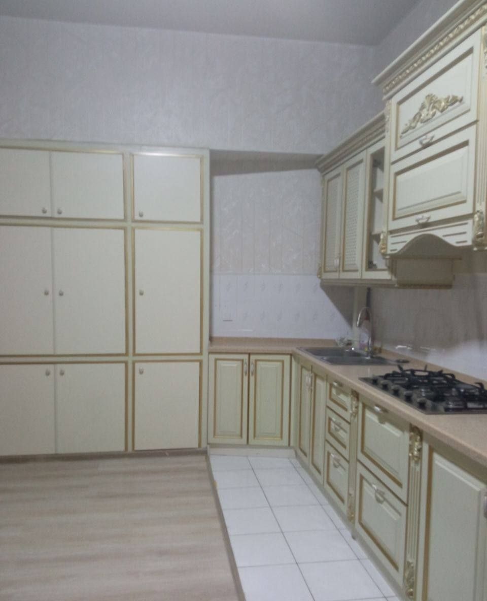 Sotiladi 7 xonali hovli, 370.9 m² · Olmazor — surat 3