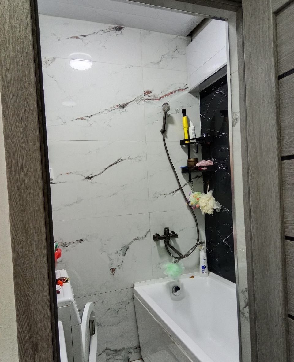 Sotiladi 3 xonali xonadon, 70 m² · Olmazor — surat 1