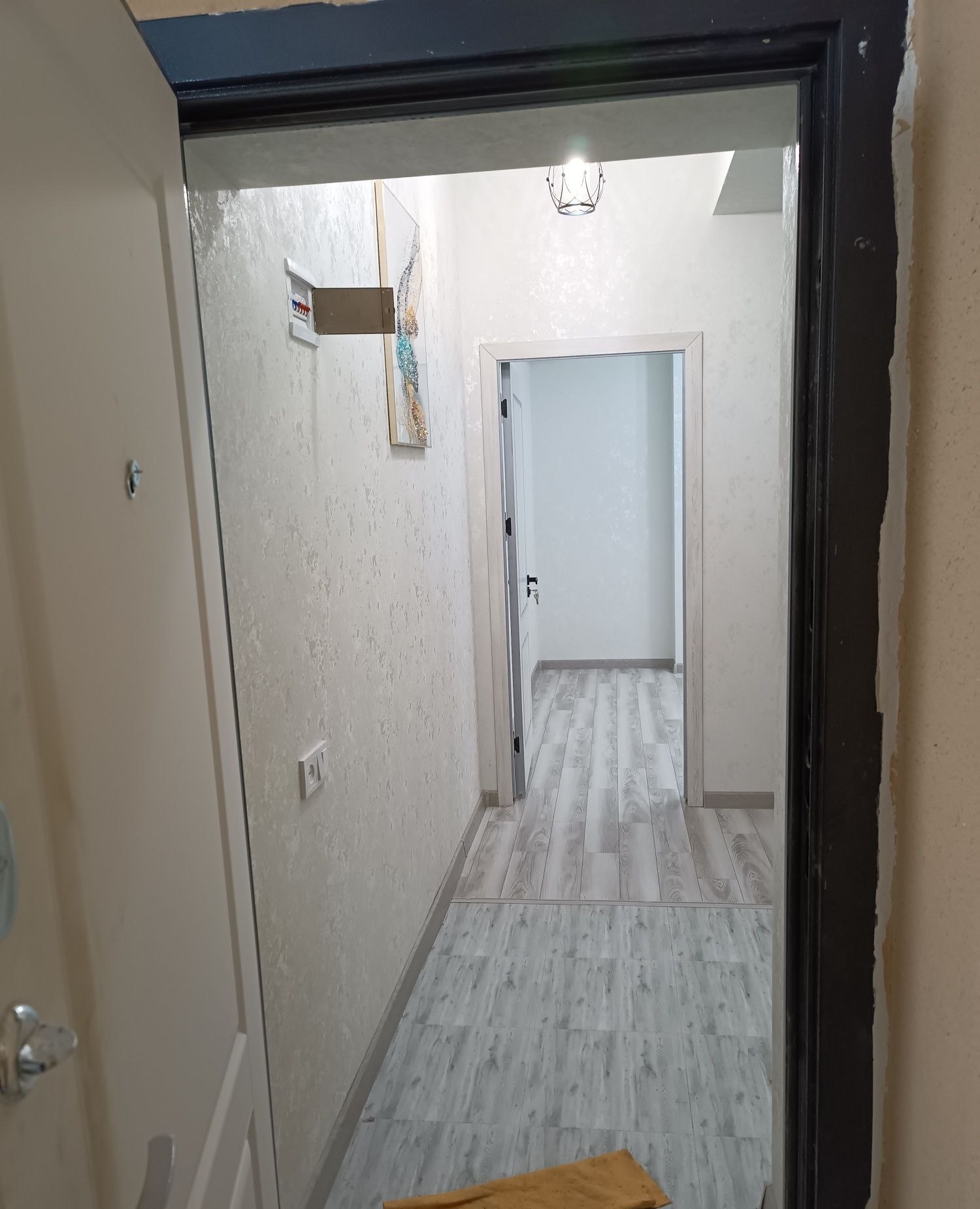 Sotiladi 2 xonali xonadon, 42 m² · Xon Saroy · Yunusobod — surat 1