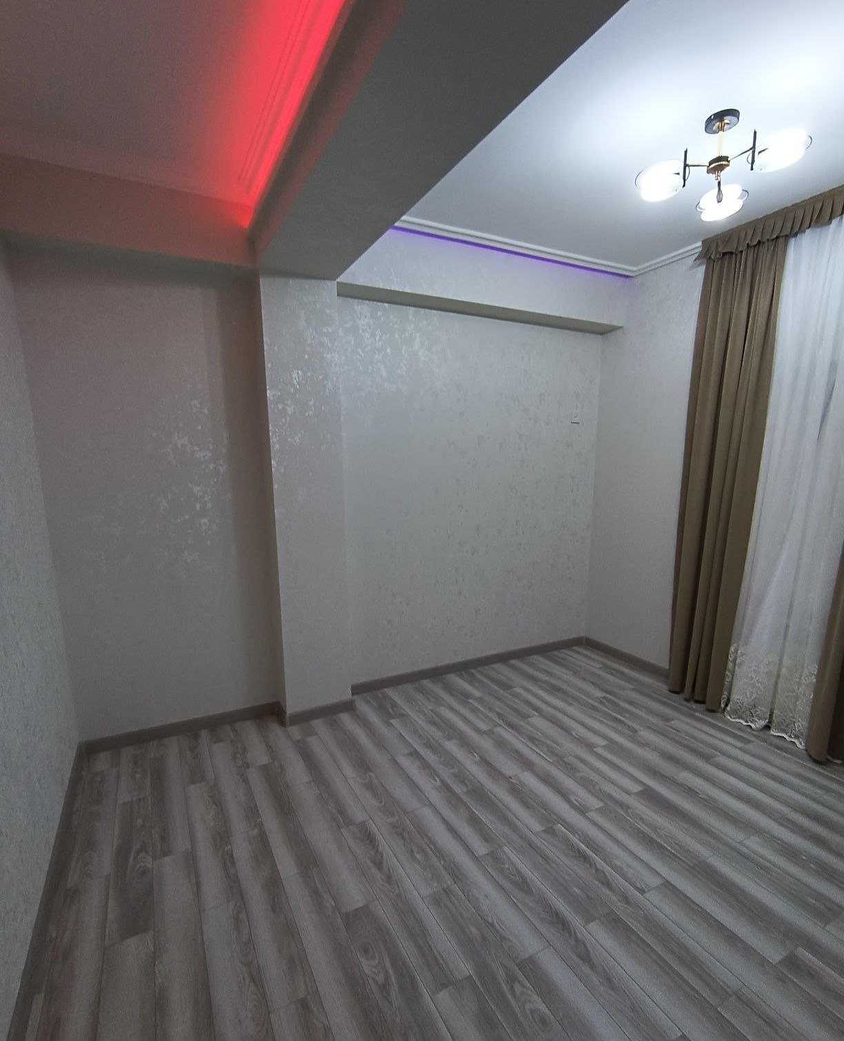 Sotiladi 2 xonali xonadon, 42 m² · Xon Saroy · Yunusobod — surat 3