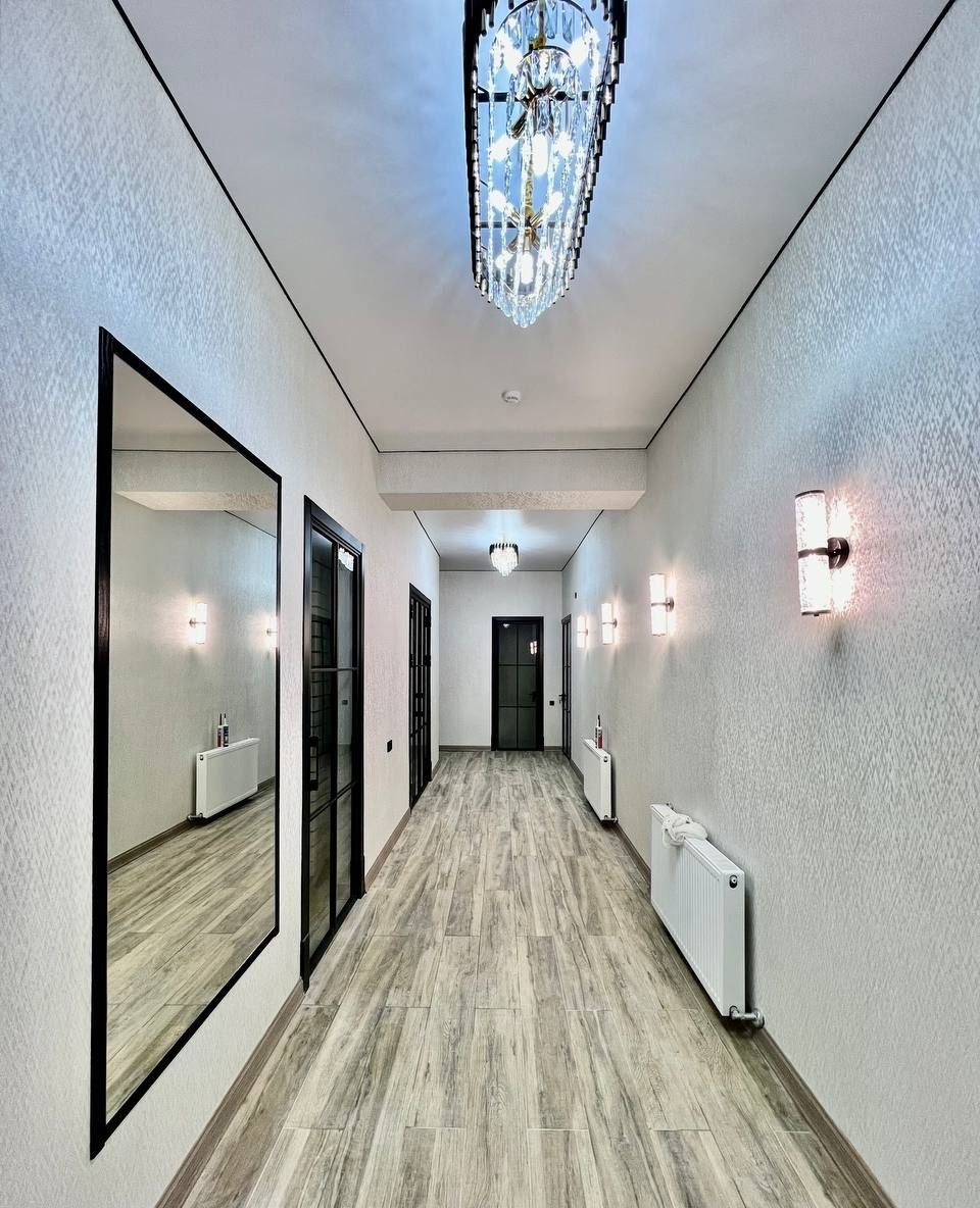 Sotiladi 4 xonali xonadon, 106 m² · Yashnobod — surat 1