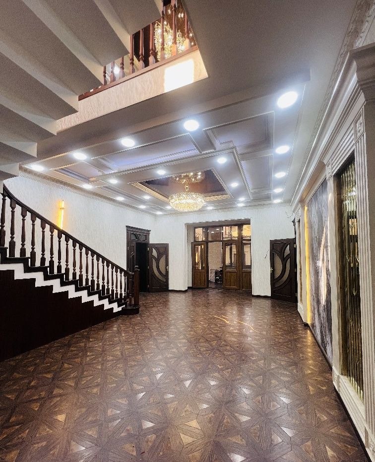 Sotiladi 10 xonali hovli · Uchtepa — surat 6