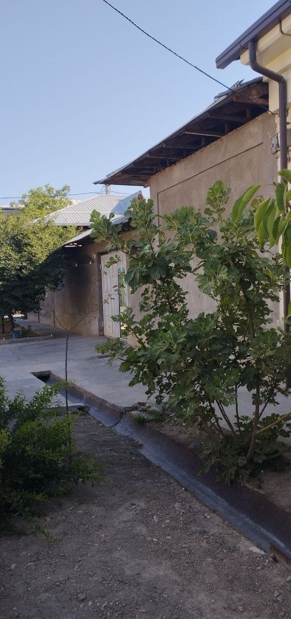 Sotiladi 6 xonali hovli, 110 m² · Shayxontohur — surat 1