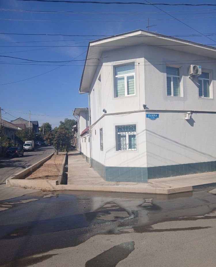 For sale 8-room house, 337.24 m² · Chilanzar — photo 1