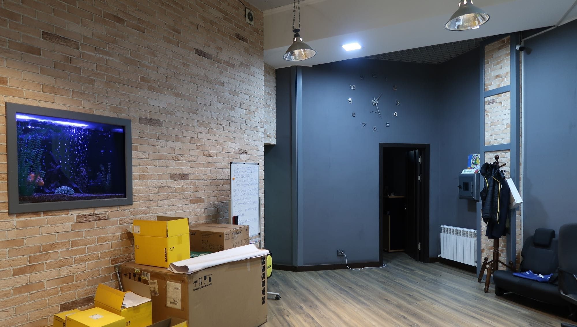 Ijaraga tijorat binosi, 140 m² · Yakkasaroy — surat 2