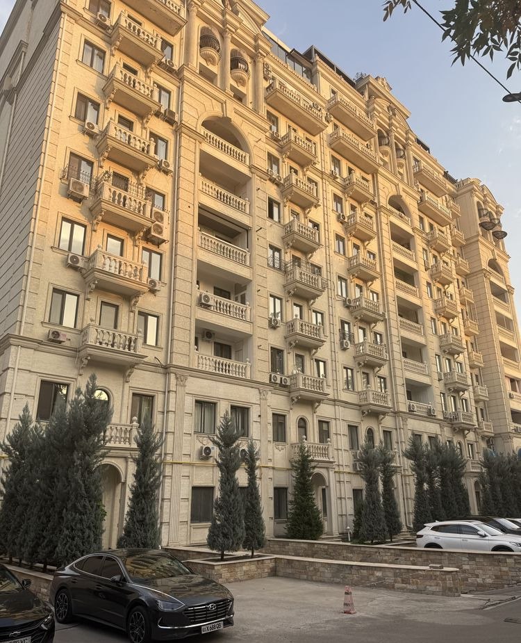 For sale commercial space, 378 m² · London · Mirzo-Ulugbek — photo 8