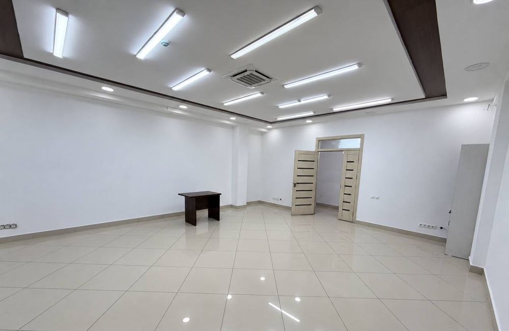 Сдаётся коммерческое помещение, 300 м² · Мирабад — фото 4