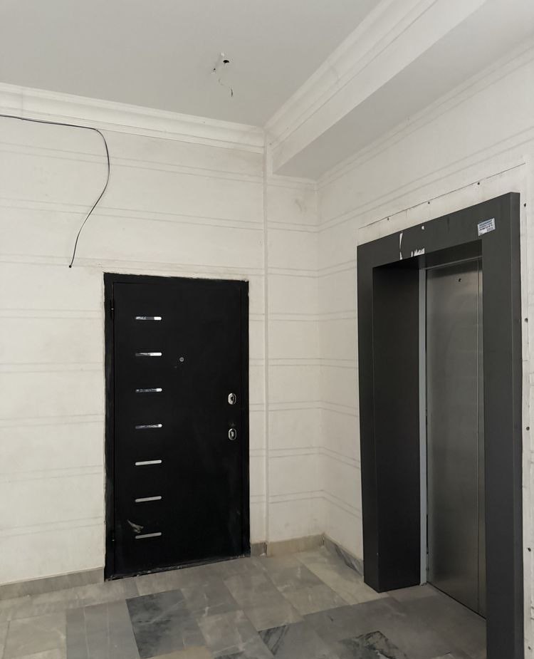Ijaraga tijorat binosi, 65 m² · Olmazor — surat 2
