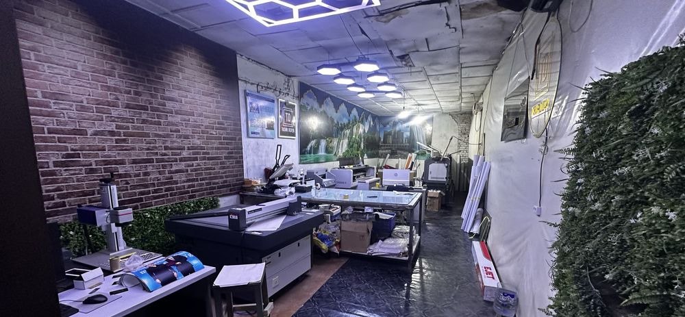 Ijaraga tijorat binosi, 200 m² · Olmazor — surat 1