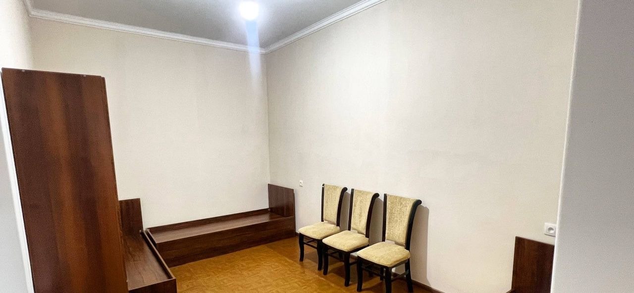 For rent commercial space, 200 m² · Yashnabad — photo 4