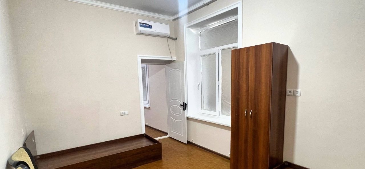 For rent commercial space, 200 m² · Yashnabad — photo 2