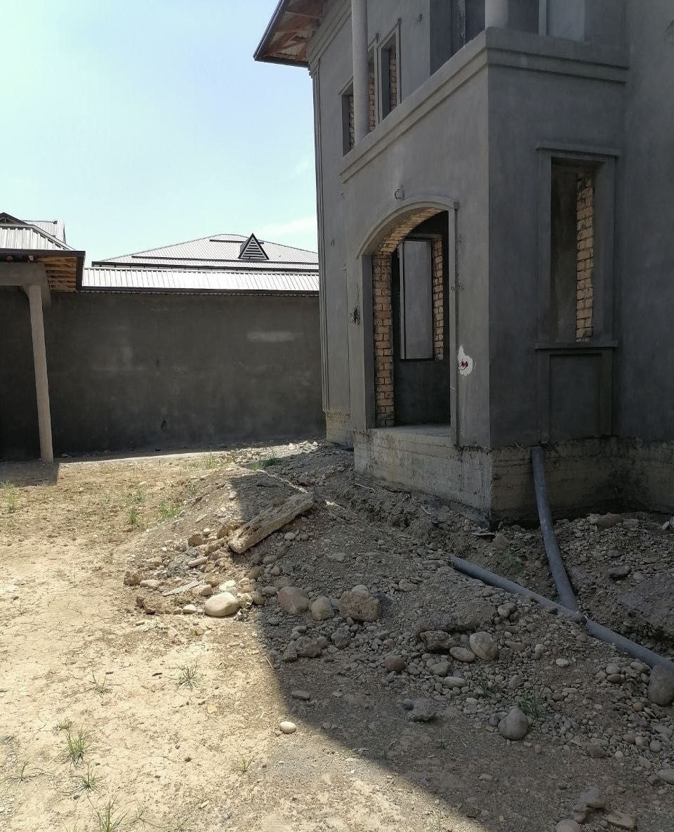 Sotiladi 7 xonali hovli, 800 m² · Yashnobod — surat 4