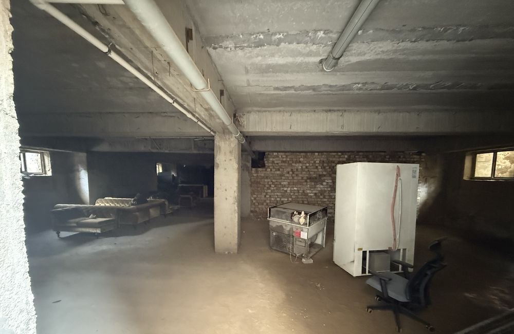 For sale commercial space, 239 m² · Yashnabad — photo 3
