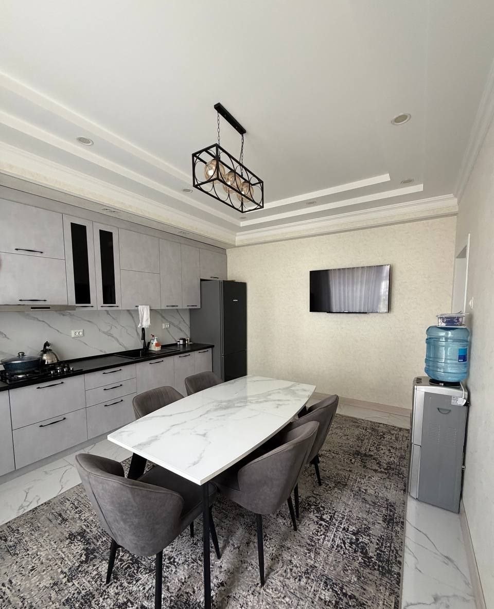 Sotiladi 4 xonali hovli, 240 m² · Mirzo Ulug‘bek — surat 10