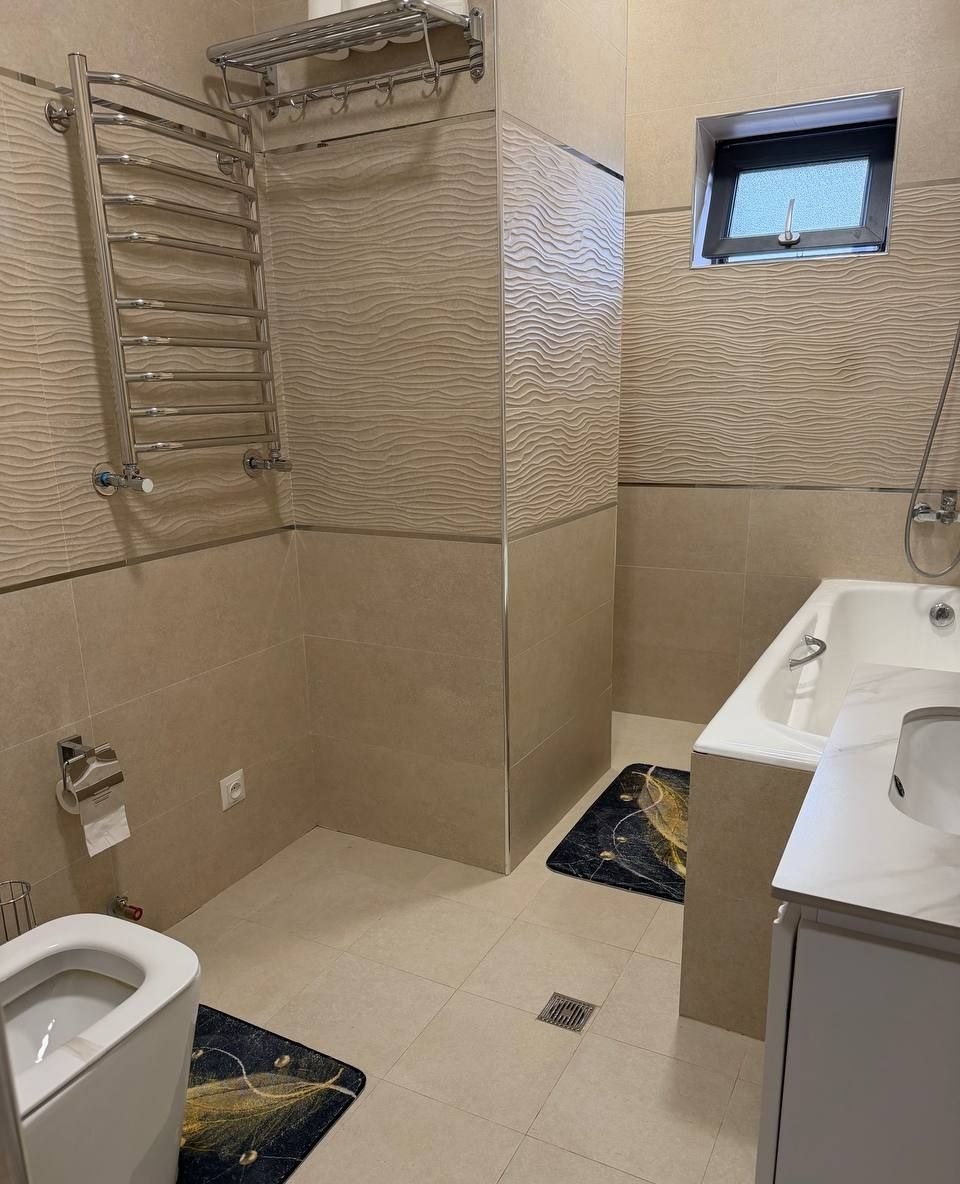Sotiladi 4 xonali hovli, 240 m² · Mirzo Ulug‘bek — surat 8