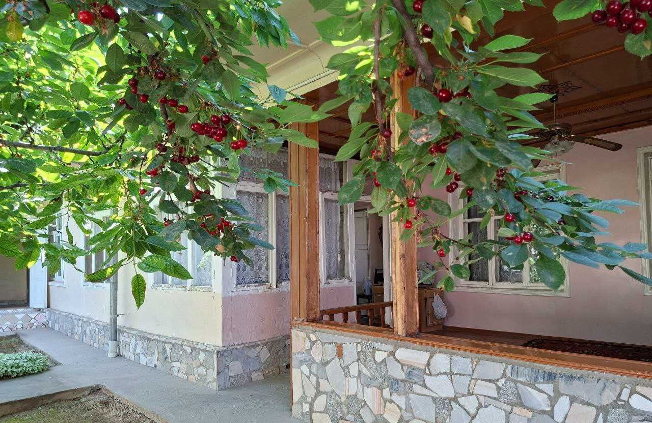 Sotiladi 4 xonali hovli, 190 m² · Mirobod — surat 3