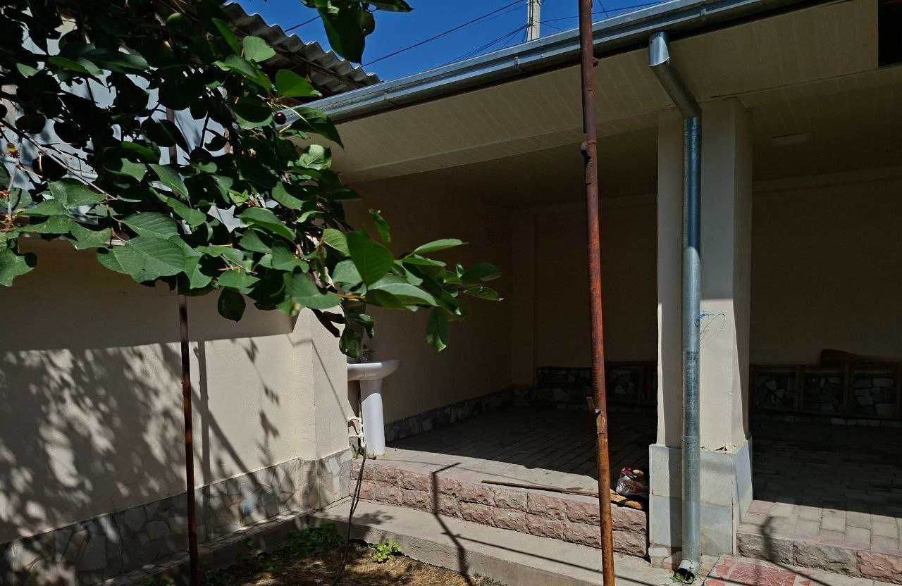 Sotiladi 4 xonali hovli, 190 m² · Mirobod — surat 4