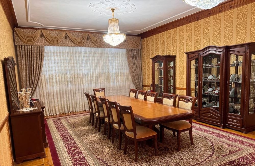For sale 14-room house · Mirzo-Ulugbek — photo 1