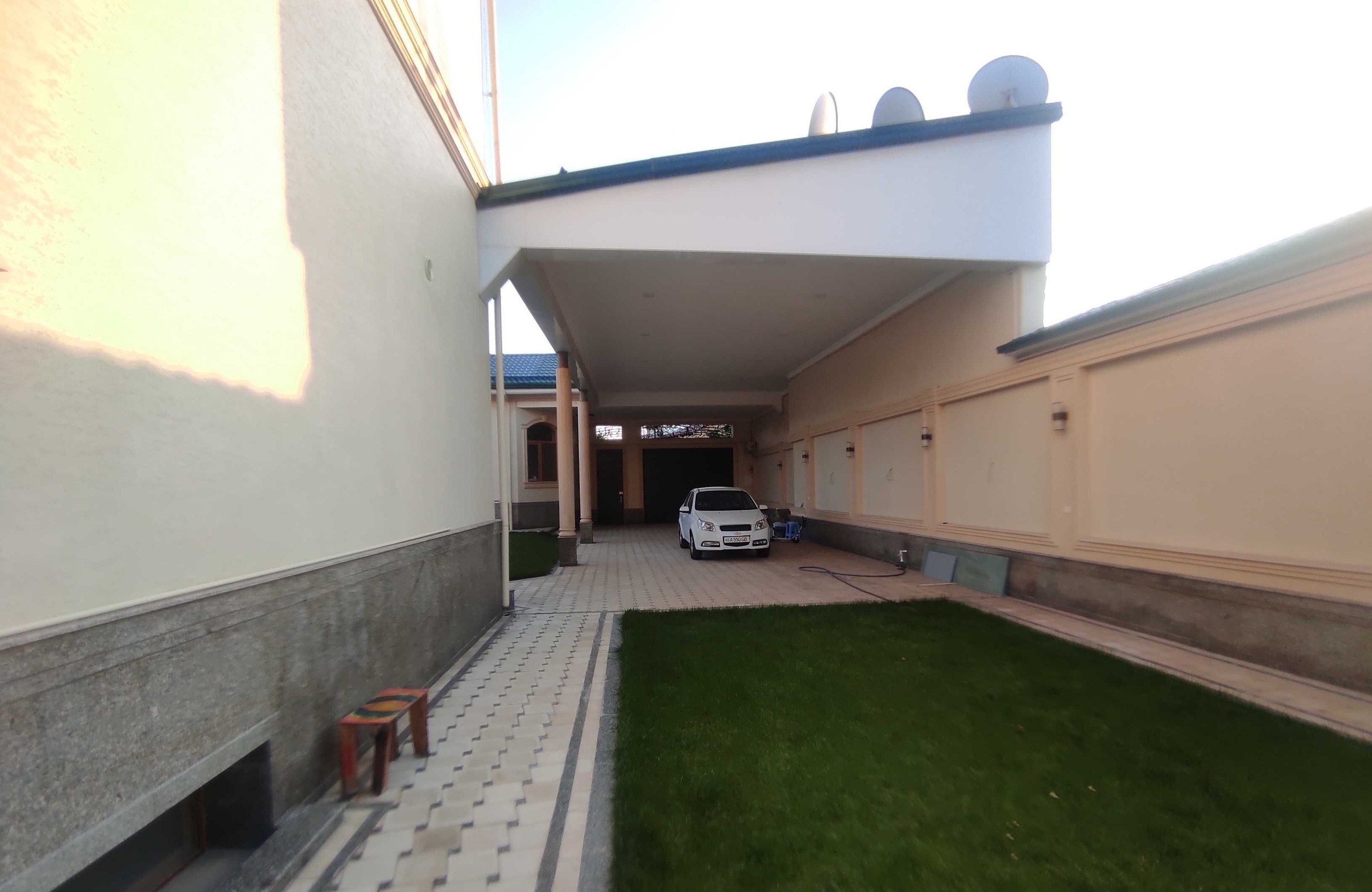 Sotiladi 10 xonali hovli · Mirzo Ulug‘bek — surat 7