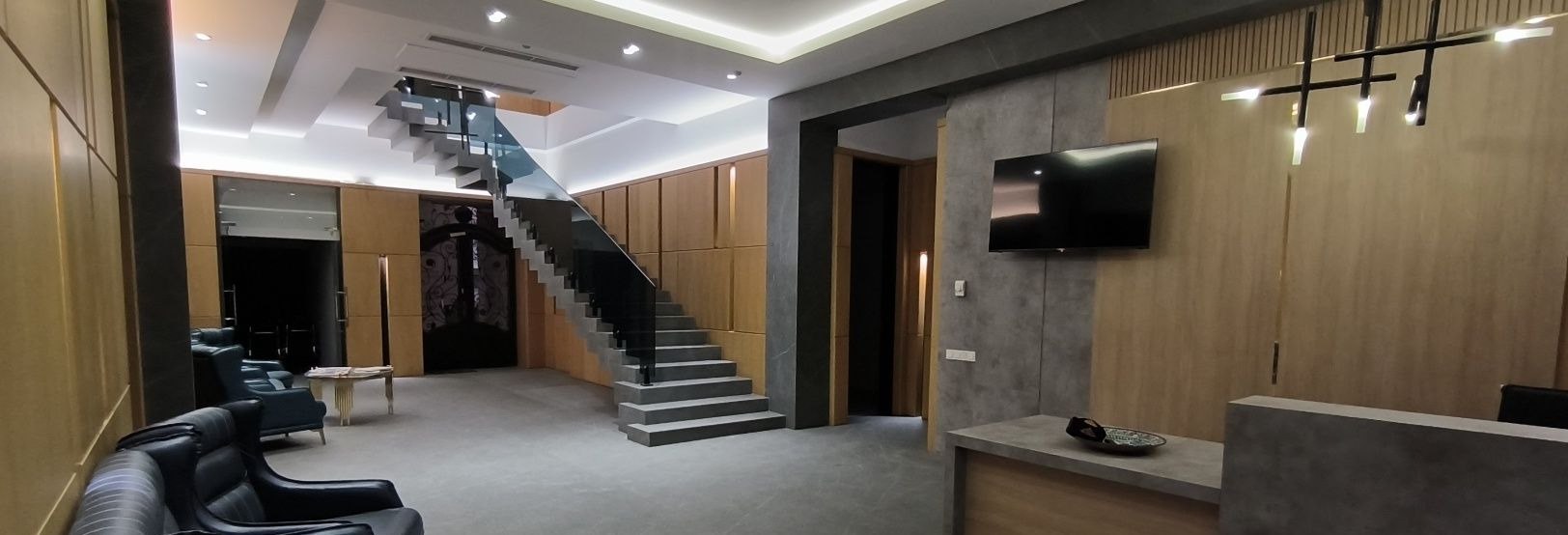 Ijaraga tijorat binosi, 334 m² · Mirzo Ulug‘bek — surat 1