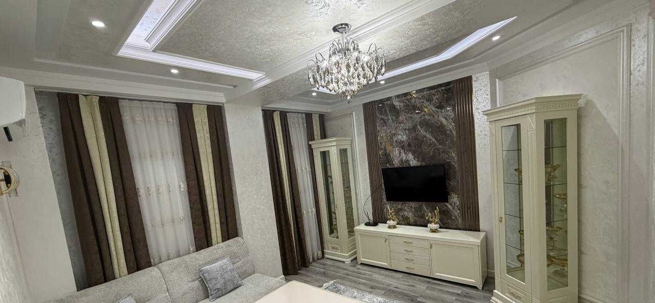 Сдаётся 4-комн. квартира, 110 м² · Чиланзар — фото 1