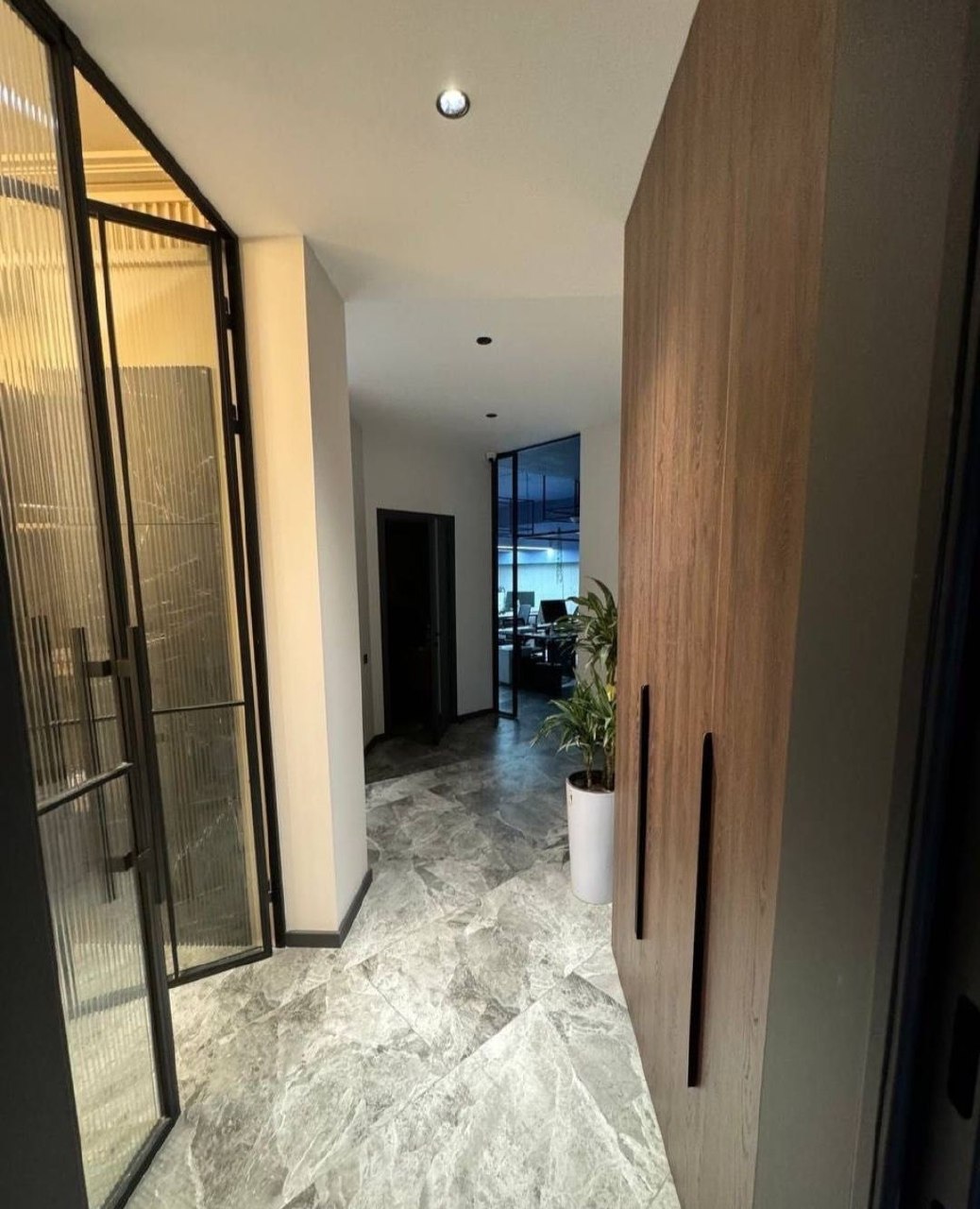 Sotiladi tijorat binosi, 107 m² · Shayxontohur — surat 3