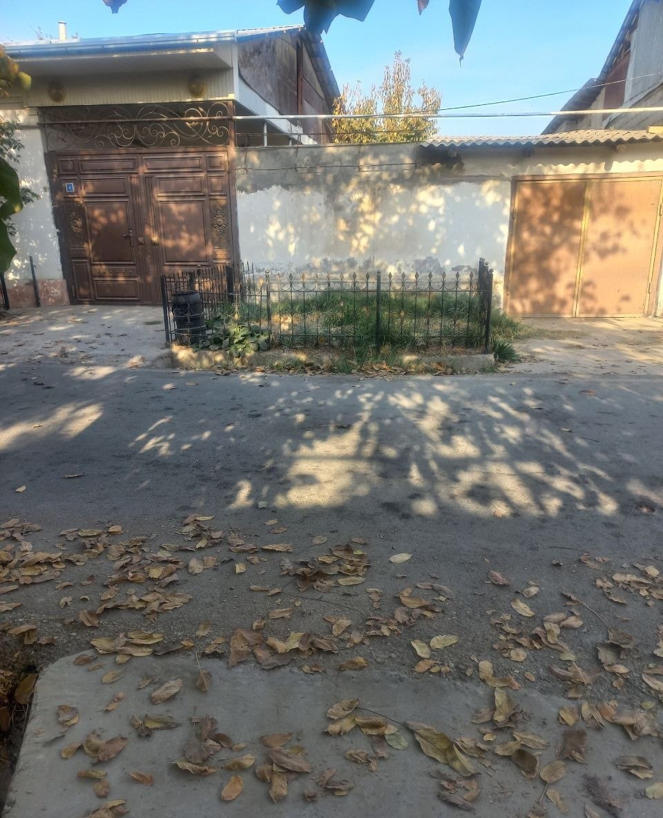 For sale 7-room house · Mirzo-Ulugbek — photo 1