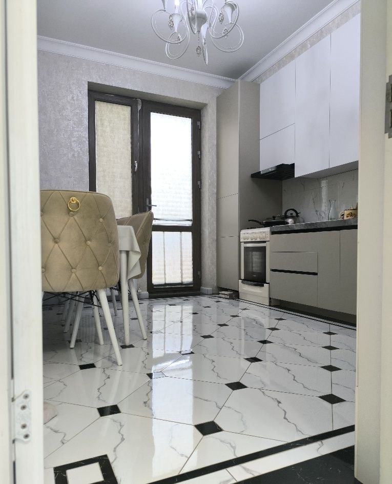 For sale 3-room apartment, 70 m² · Chilanzar — photo 1