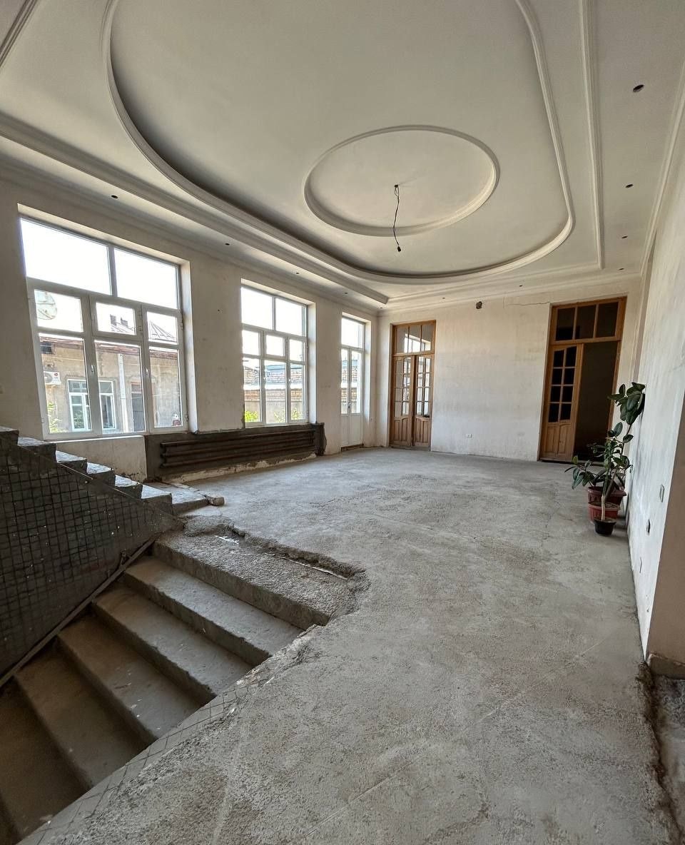 For sale 10-room house · Almazar — photo 6