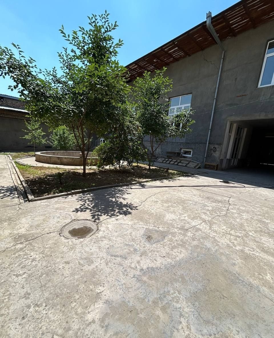 For sale 10-room house · Almazar — photo 3