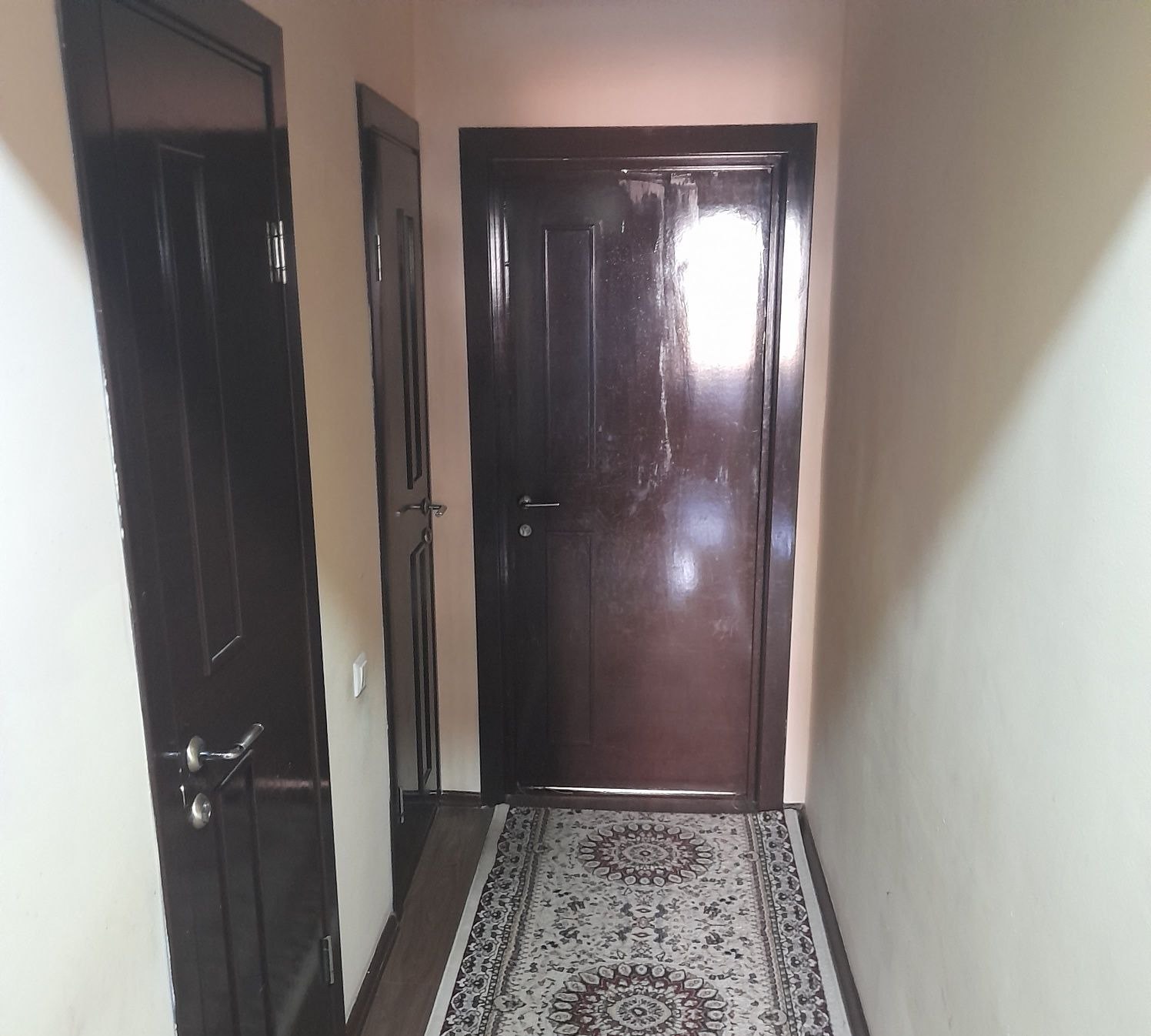 Sotiladi 3 xonali xonadon, 67 m² · Yashnobod — surat 2