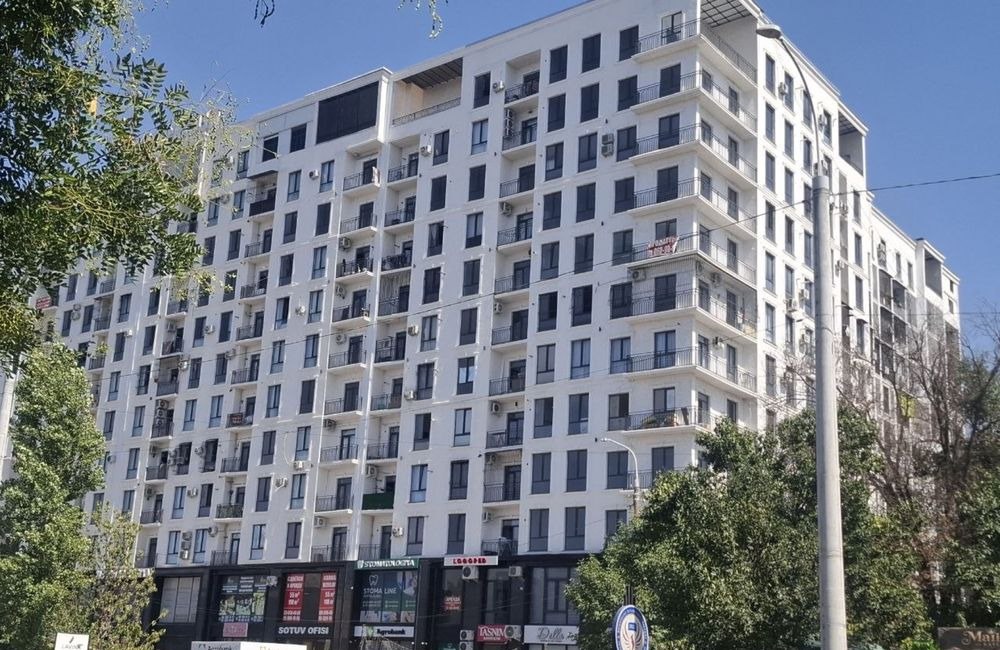 For sale 3-room apartment, 80 m² · Almazar — photo 1